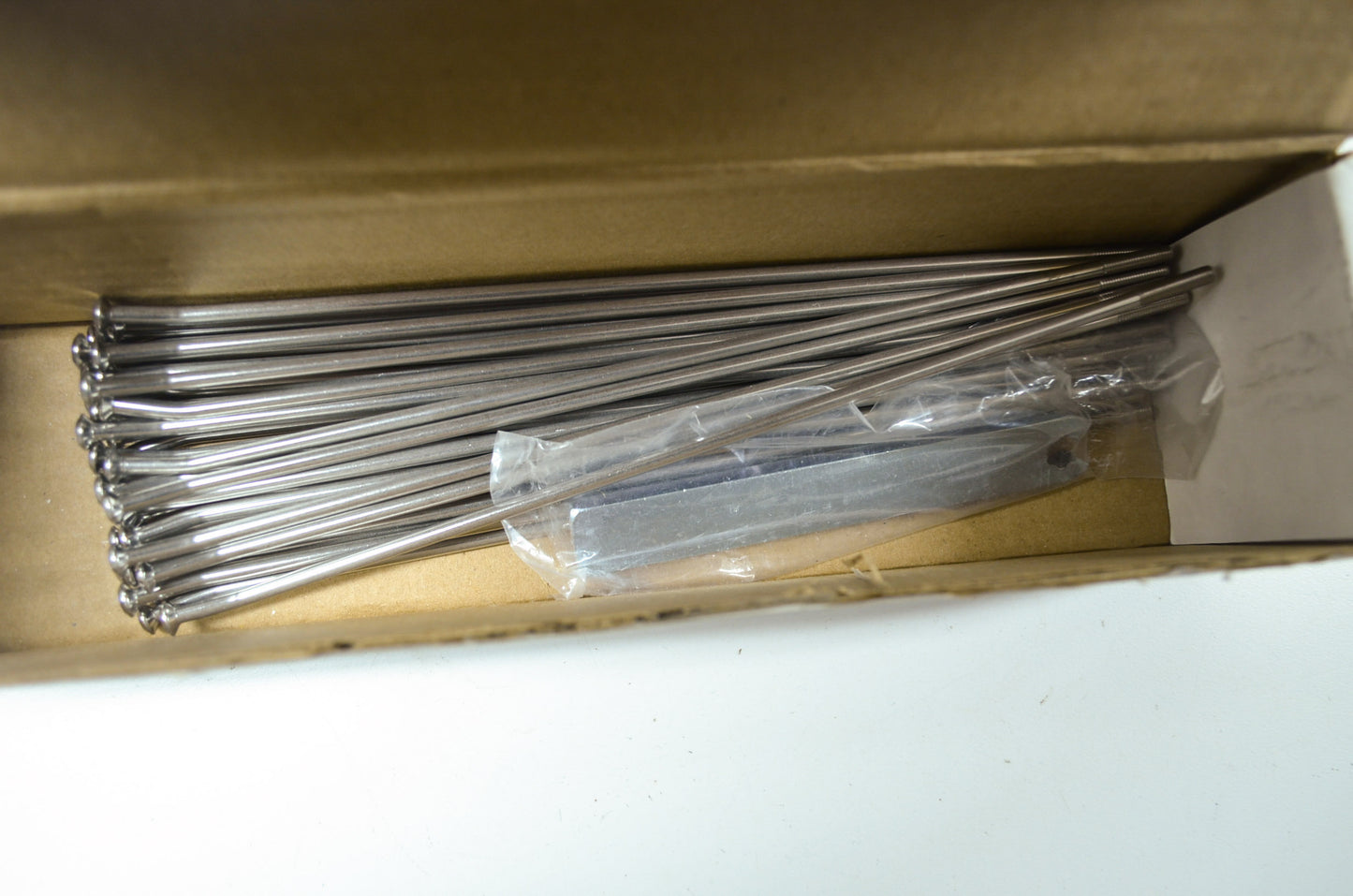 NEW Excel Yamaha Spoke Kit WR426 WR250 YZ250F XS9-31207 NOS