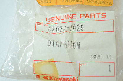 NEW OEM Kawasaki Master Cylinder Diaphragm 454 LTD KZ1000 Vulcan 43028-1029 NOS