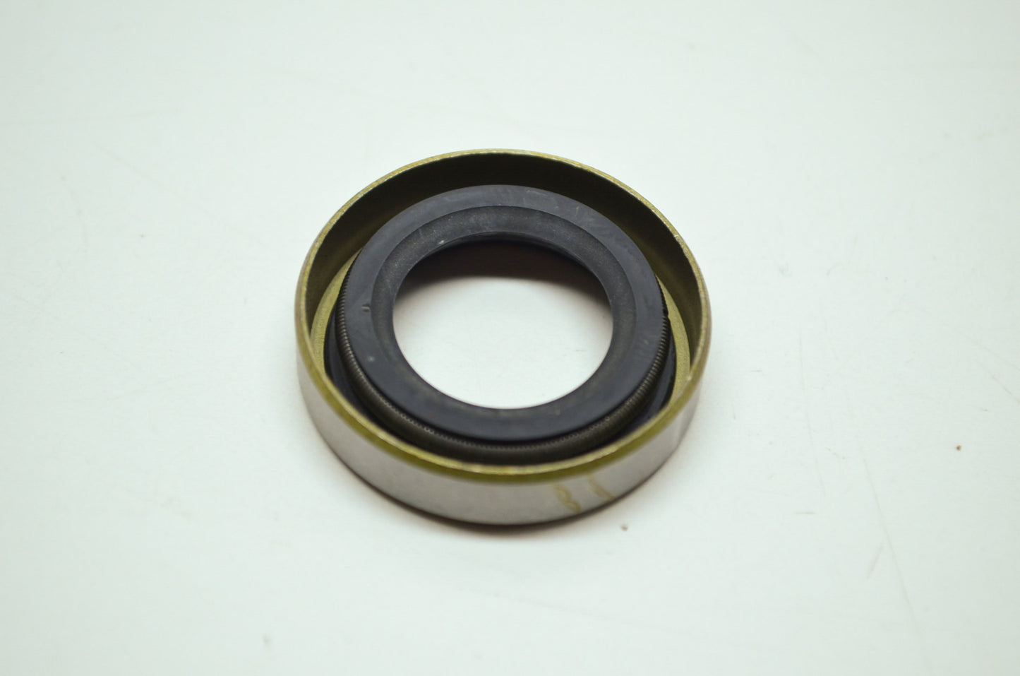 OEM Kawasaki 92049-013 Oil Seal SB18307 NOS