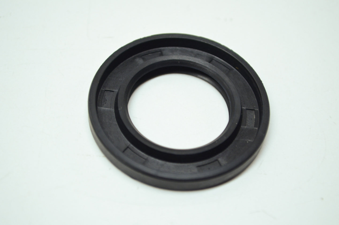 OEM Kawasaki 92049-1203 Oil Seal BJNC2 25425 NOS