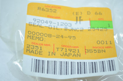 OEM Kawasaki 92049-1203 Oil Seal BJNC2 25425 NOS