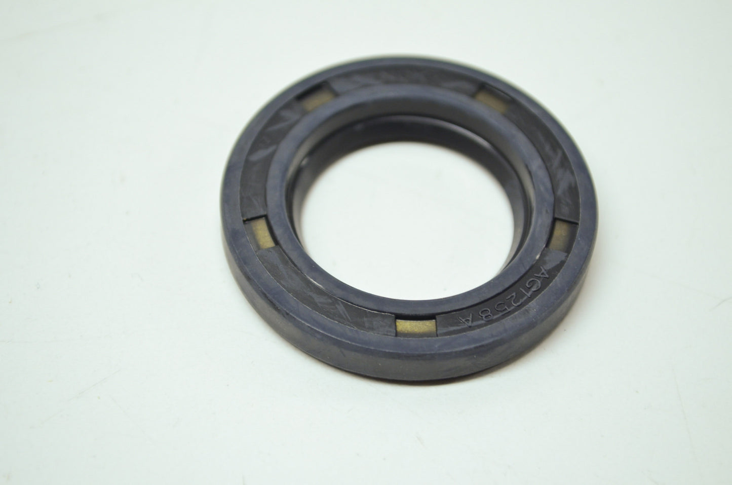 OEM Kawasaki 92049-1110 Oil Seal AG1258A0 NOS