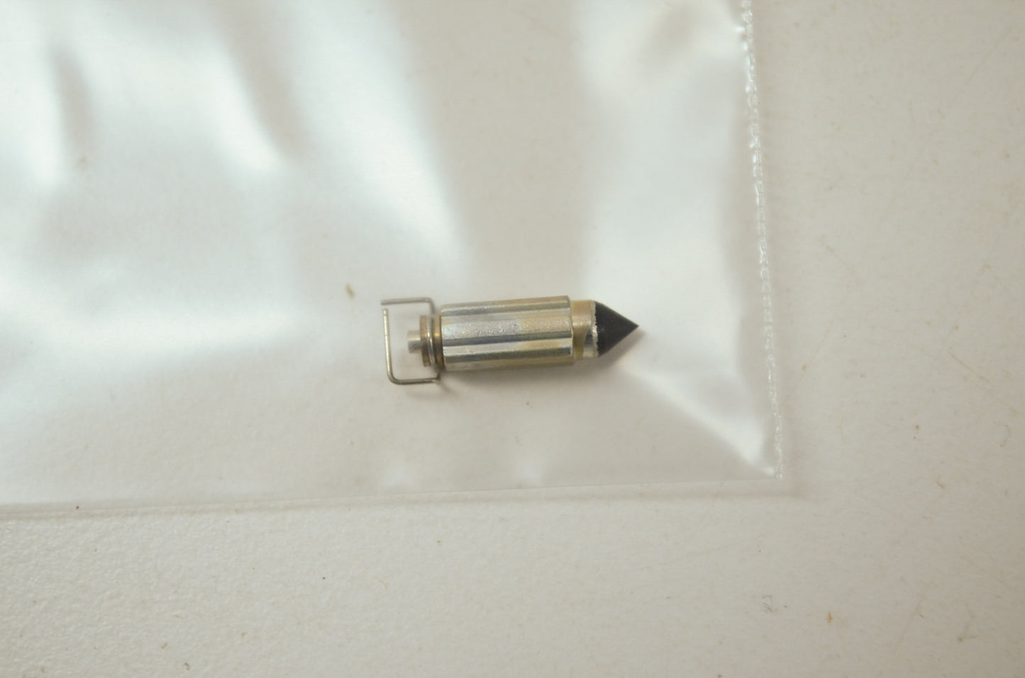 OEM Suzuki 13370-37100 Needle Valve NOS