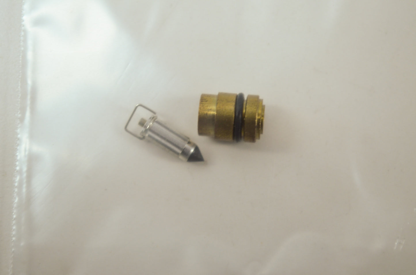 OEM Suzuki 13370-39161 Needle Valve NOS
