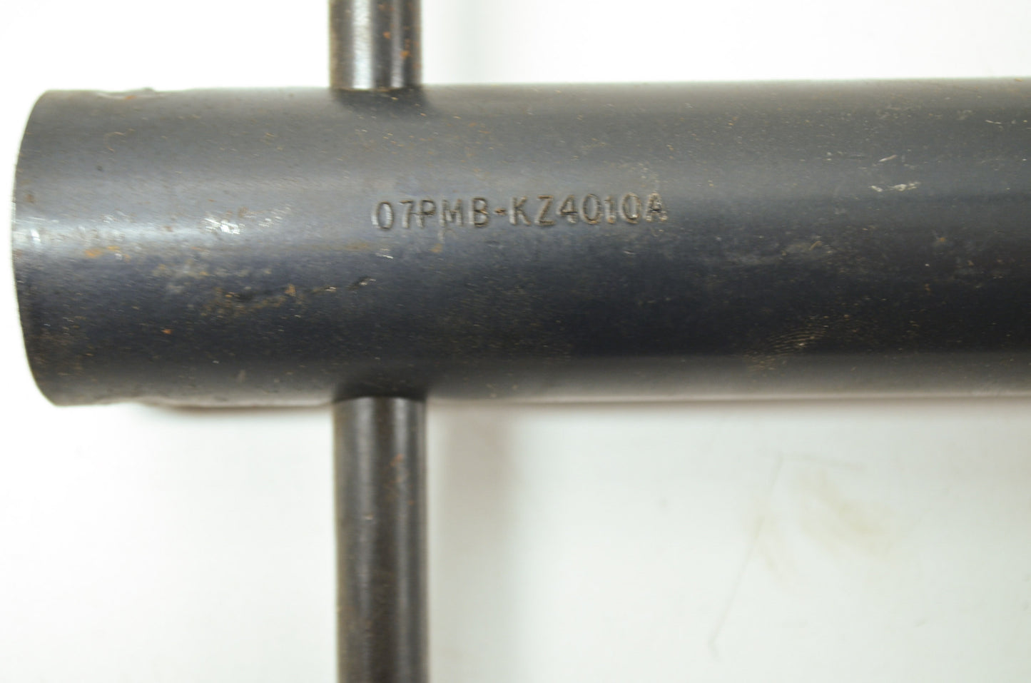 OEM Honda 07PMB-KZ4010A Rod Holder