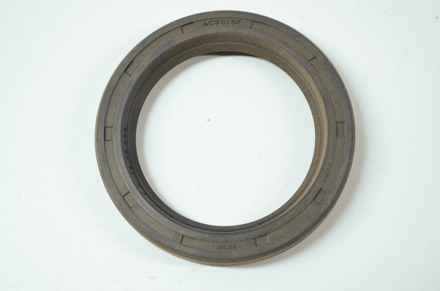 NEW OEM Kawasaki Engine Seal 76-81 JS400 JS440 92050-508 NOS