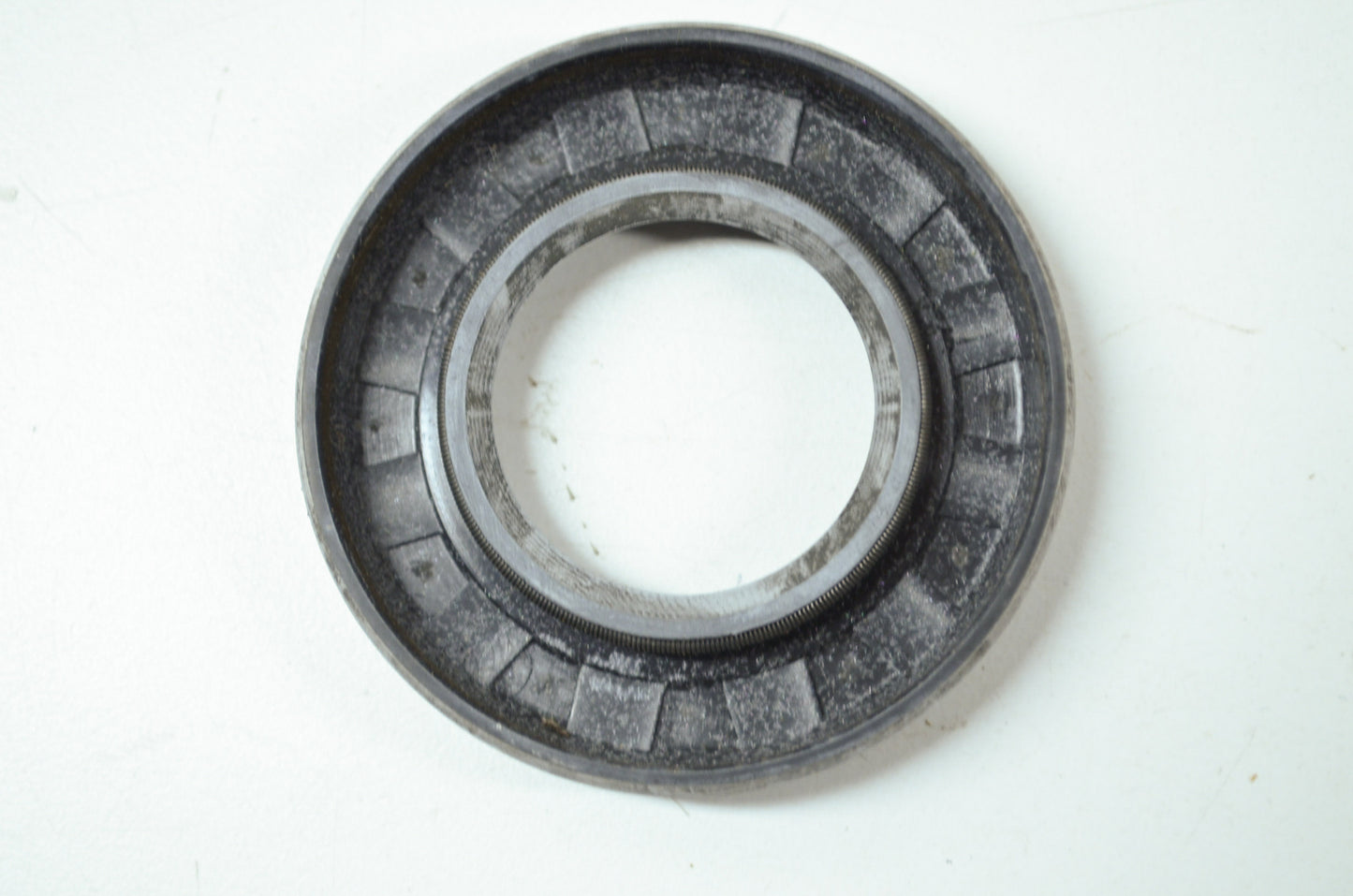OEM Kawasaki 92050-016 Oil Seal SC326210 NOS