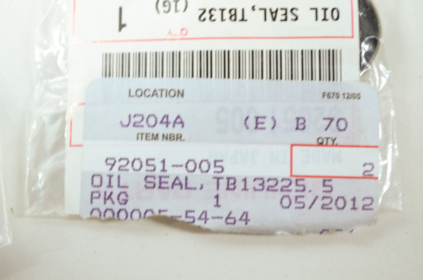 OEM Kawasaki 92051-005 Oil Seal TB13225.5 NOS