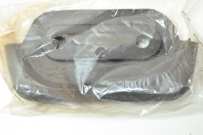 NEW OEM Suzuki Front Knee Pad LT-4WD LT-F250 LT-F4WD 46480-19B00 NOS