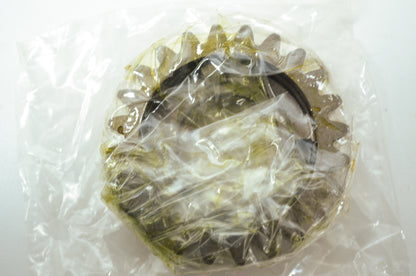 NEW OEM Kawasaki Fourth 4th Gear 04-05 KX250F 13262-0115 NOS