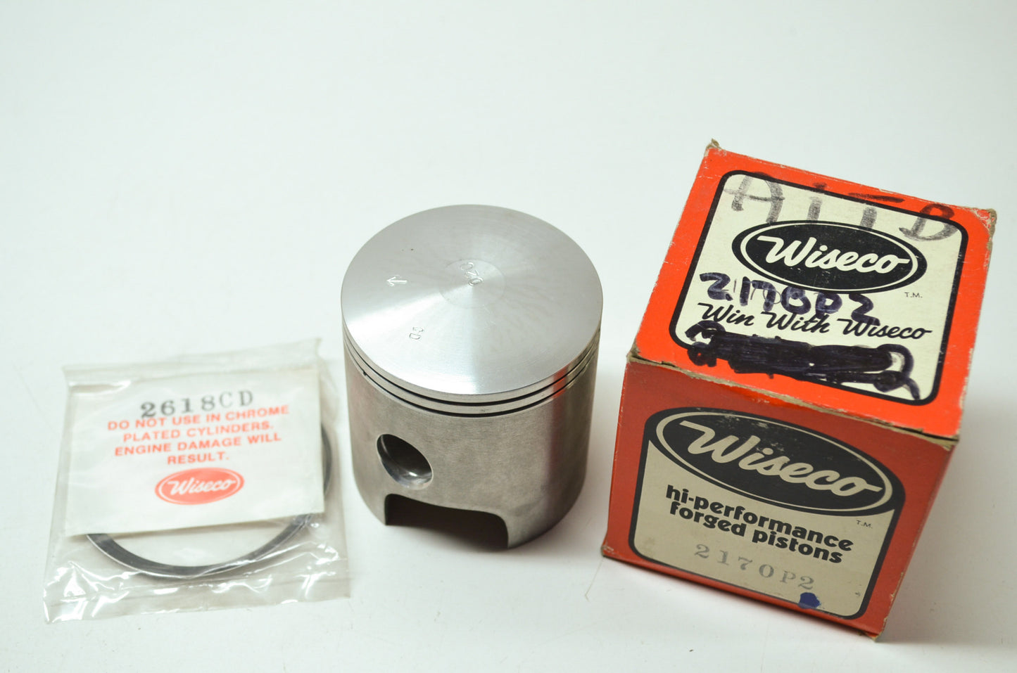 NEW Wiseco Piston Kit Rupp TR 440 2170P2 NOS