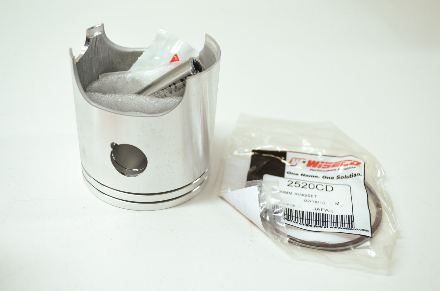 NEW Wiseco Piston Kit KTM 200 EXC MXC XC XCW 98-10 770M06400 NOS