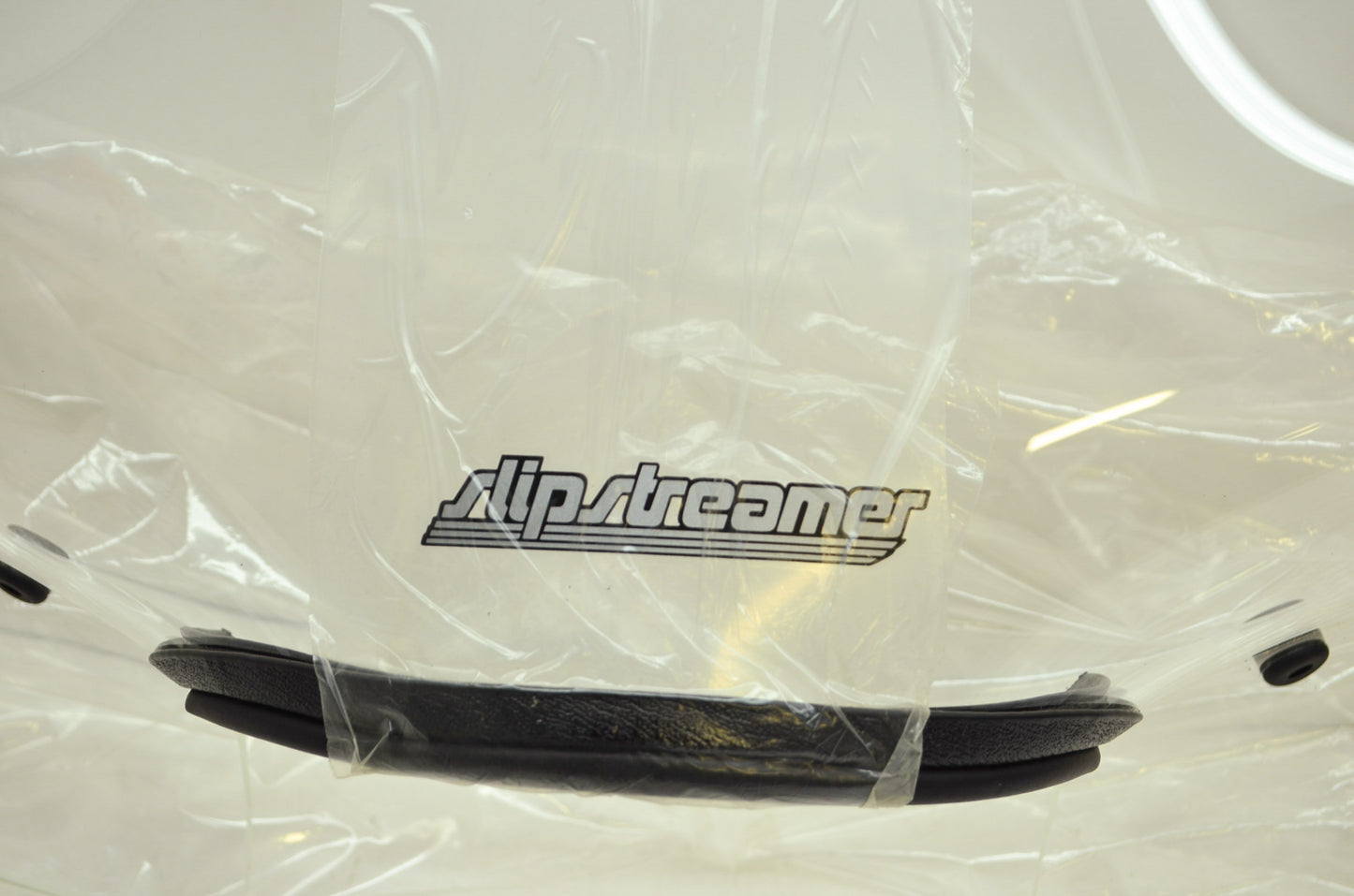 NEW SlipStreamer Clear Windshield & Mounting Hardware S-03-C-M NOS