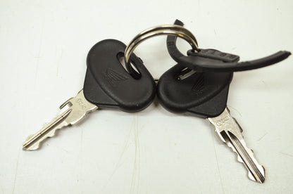 NEW OEM Honda Rear Trunk & Keys 2010 SH150i 08L55-KTG-120 NOS