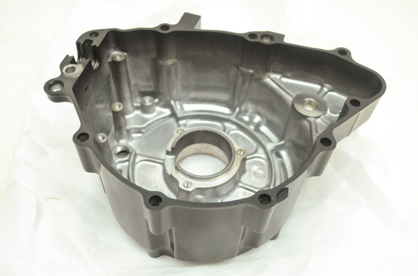 OEM Yamaha 4WV-15411-00-00 Crankcase Cover 1 NOS