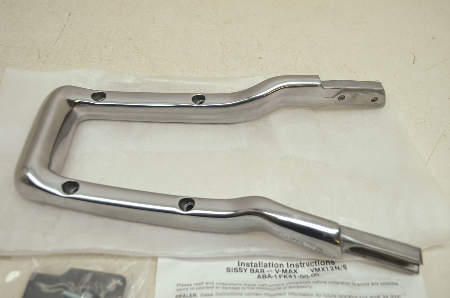 NEW OEM Yamaha VMAX Back Rest Sissy Bar Center Section ONLY ABA-1FK41-00-00 NOS