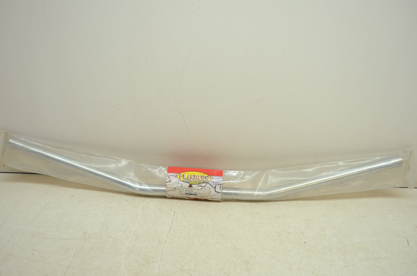 NEW Flanders Handlebars 7/8 Wide Bend Drag Bar 650-04091 NOS