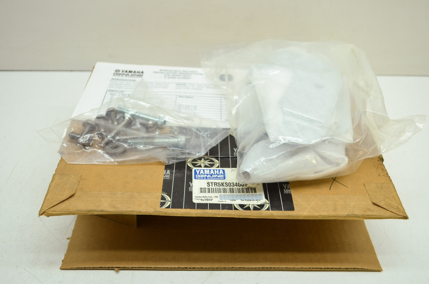 OEM Yamaha STR-5KS03-40-01 Windshield Mounts NOS