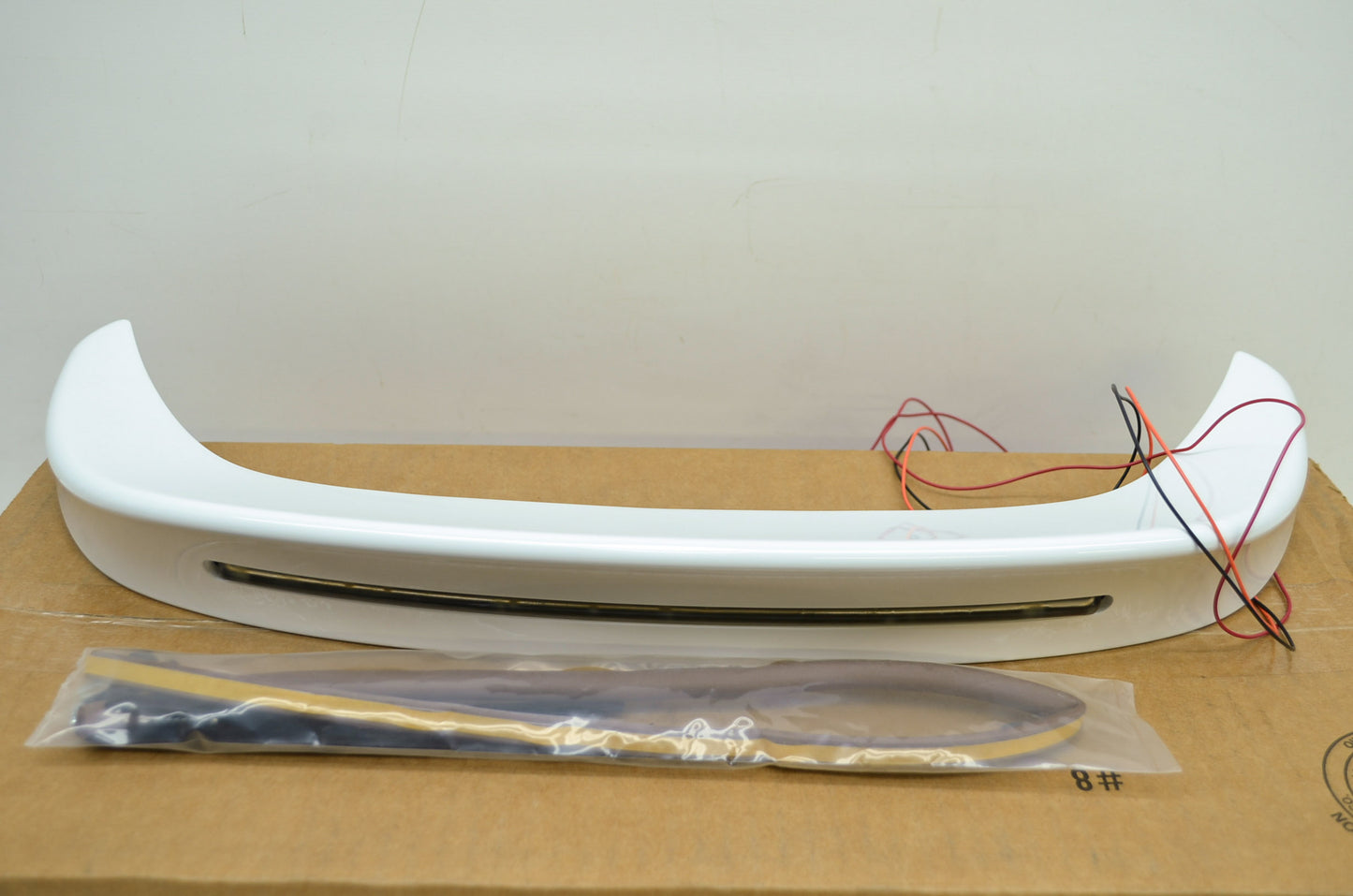 NEW OEM Yamaha Travel Trunk Wing & Lights 1999-2009 Royal Star Venture STR-4XY62