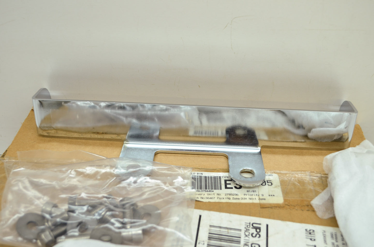 OEM Yamaha STR-5KS03-40-02 Windshield Mounts NOS