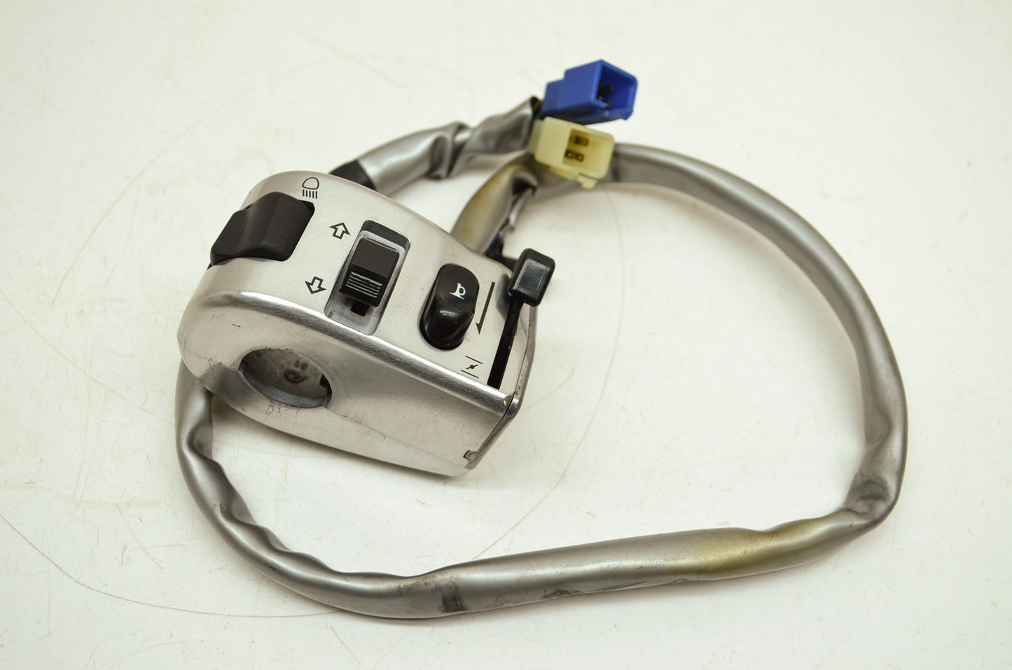OEM Yamaha 5EL-83973-00-00 Handle Switch 3 NOS