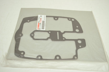 OEM Yamaha 5PX-11193-00-00 Head Cover Gasket 1 NOS