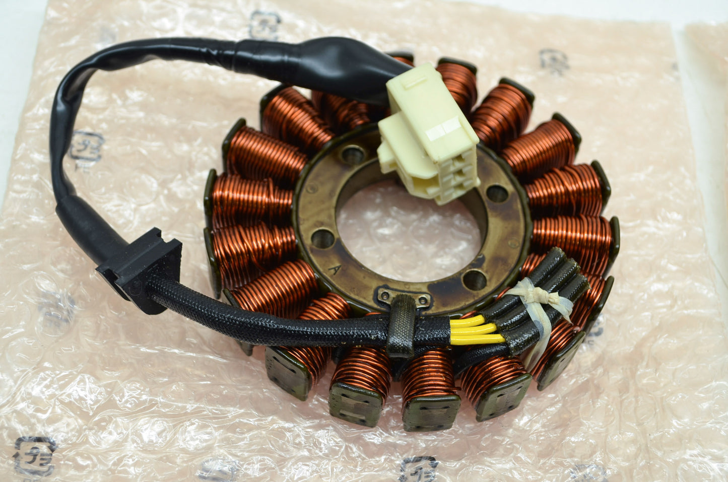 NEW OEM Honda Stator Comp 2004-2005 CBR1000RR CBR 1000 06311-MEL-305 NOS