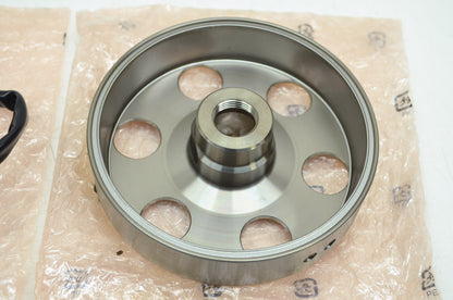 NEW OEM Honda Stator Comp 2004-2005 CBR1000RR CBR 1000 06311-MEL-305 NOS