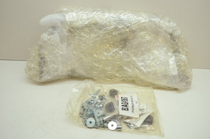 NEW OEM Yamaha Saddlebag Mount Kit Silverado V Star 1100 STR-5KS73-40-10 NOS