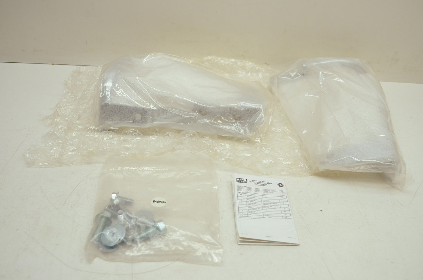 OEM Yamaha STR-4WM03-40-00 Windshield Mounting NOS