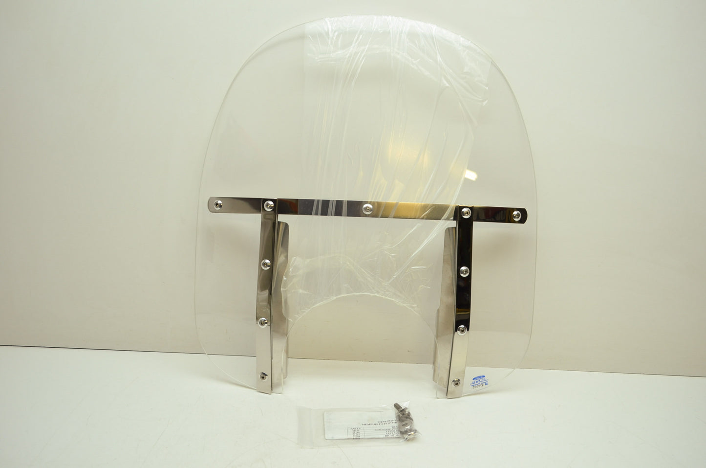 NEW Memphis Windshield 17' Fats 9' Light Clear MEM3620 NOS