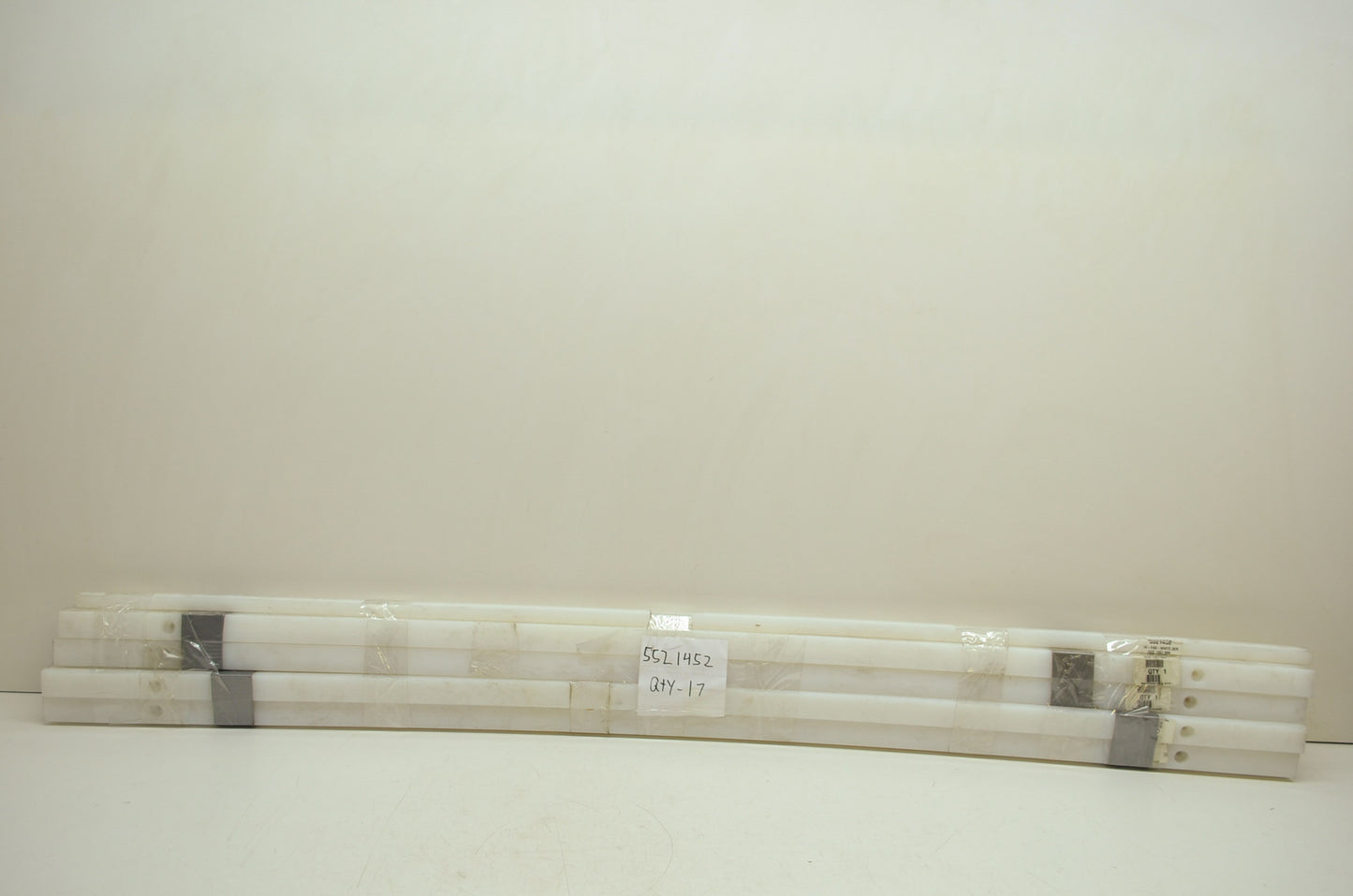 OEM Polaris 5521452 White Slider Qty 17 NOS