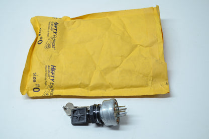 NEW OEM Polaris Ignition Switch 650 RXL Trail Deluxe 500 Classic SKS RMK 2200358