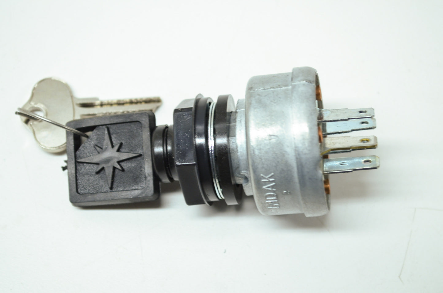 NEW OEM Polaris Ignition Switch 650 RXL Trail Deluxe 500 Classic SKS RMK 2200358