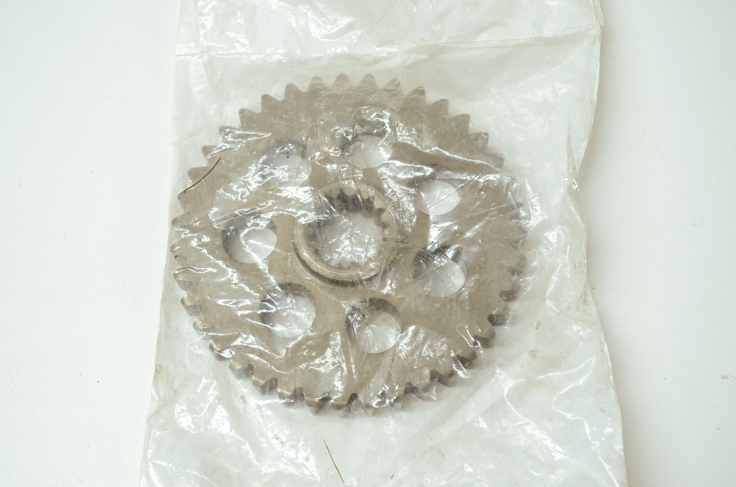 NEW OEM Polaris Chain Case Gear 39T Longtrak Star Trak XCR Lite Sport SKS GT 322