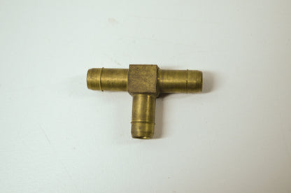 NEW OEM Polaris Tee Fitting Vintage Racing TX Starlite 7052013 NOS