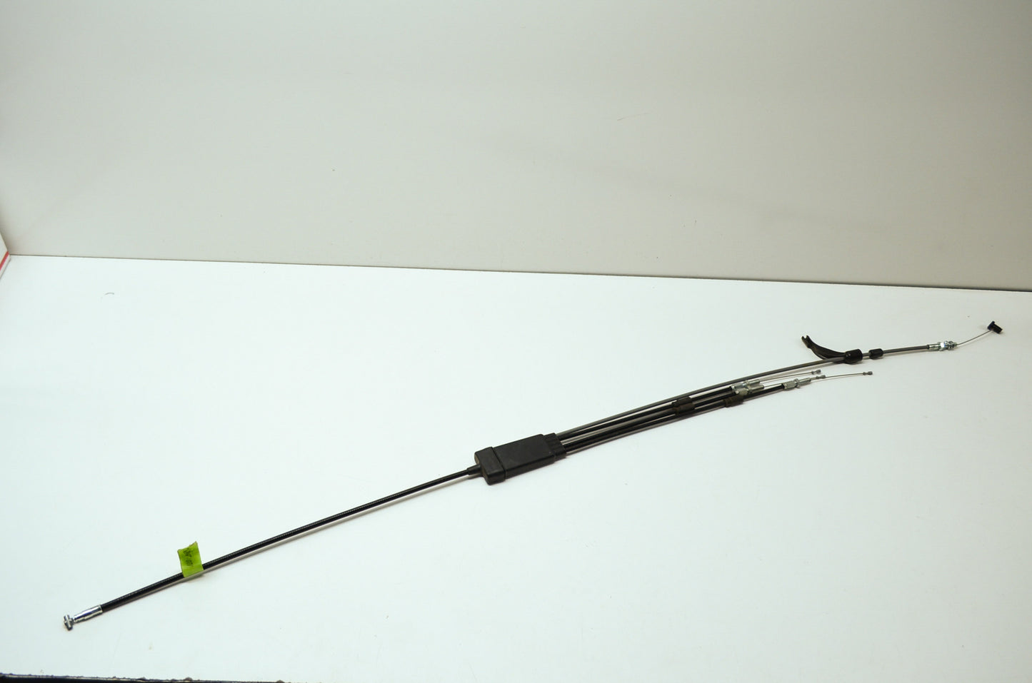 OEM Arctic Cat 0687-071 Throttle Cable VM36x3 NOS