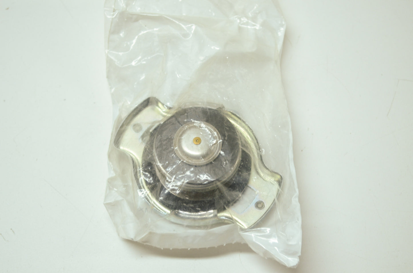 OEM Polaris 2511256 Pressure Cap (19-21 LB.) NOS