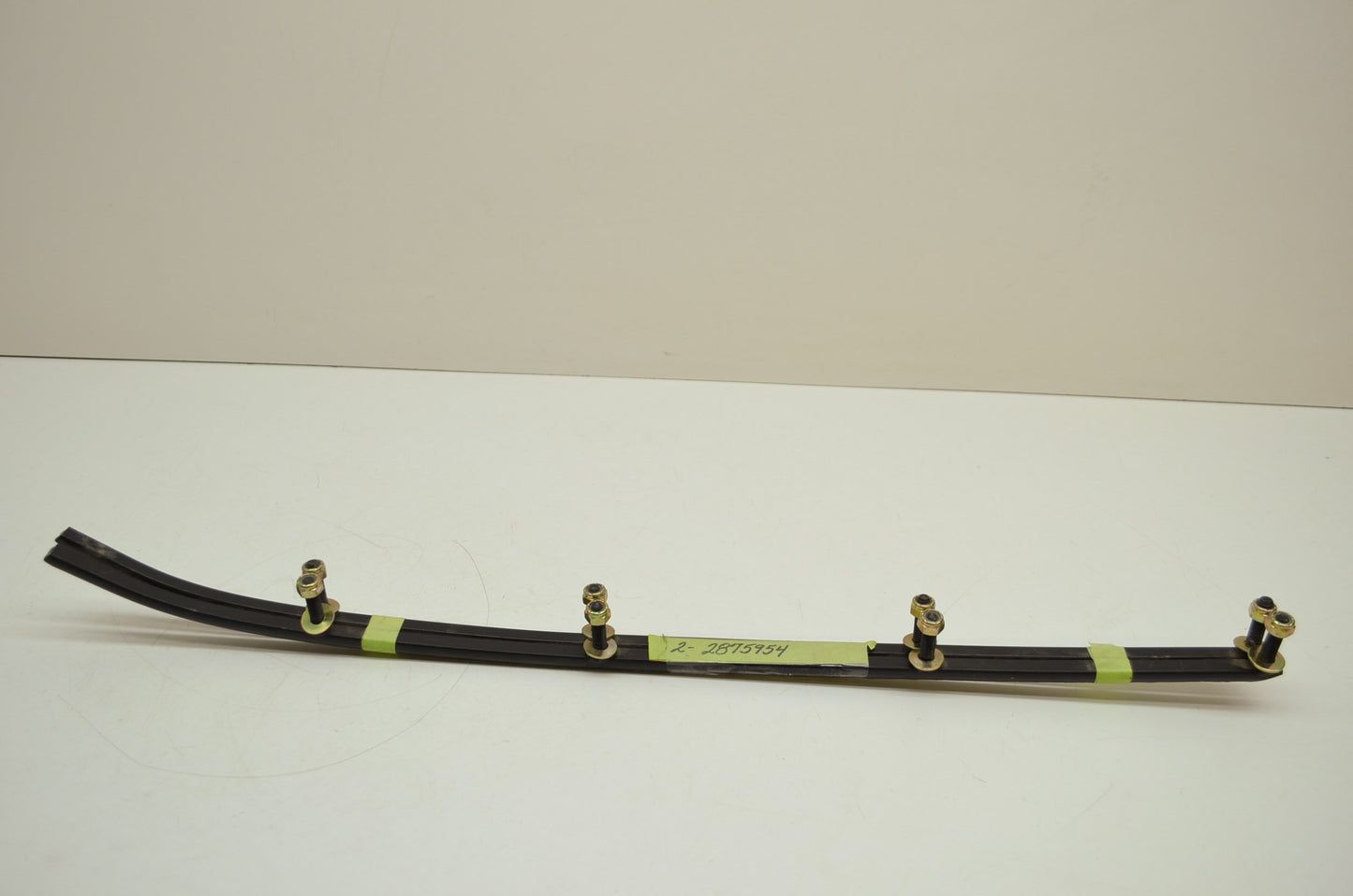 NEW OEM Polaris 4' X-Caliber Carbide Runners IQ2 Trak Dual Skis 2875954 NOS