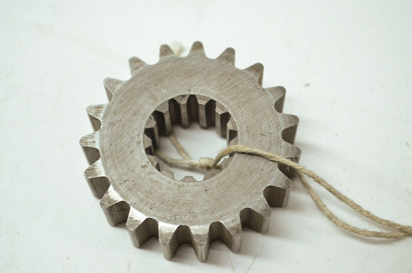 NEW OEM Polaris Arctic Cat Sprocket 19T EXT Mountain Panther Jag 3221059 0602-44