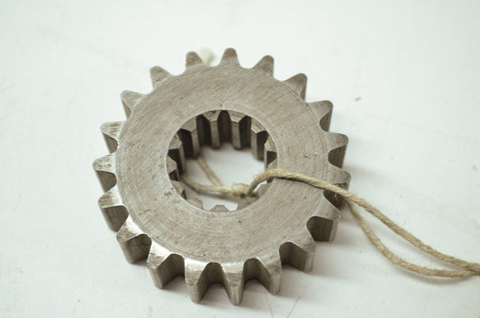 NEW OEM Polaris Arctic Cat Sprocket 19T EXT Mountain Panther Jag 3221059 0602-44