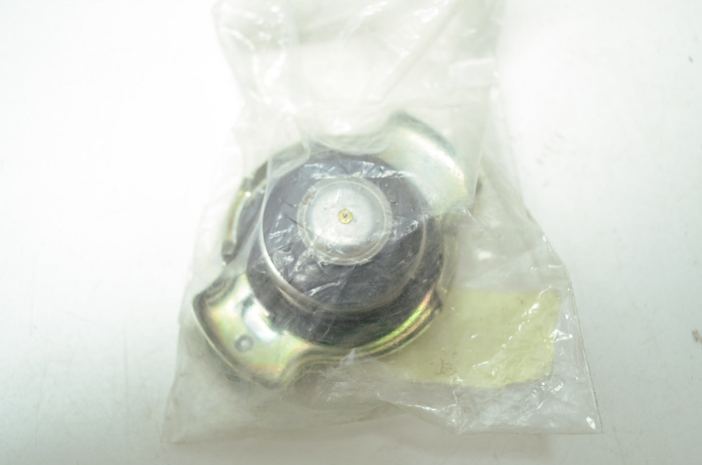 OEM Polaris 2511268 Pressure Cap (10 LB.) NOS