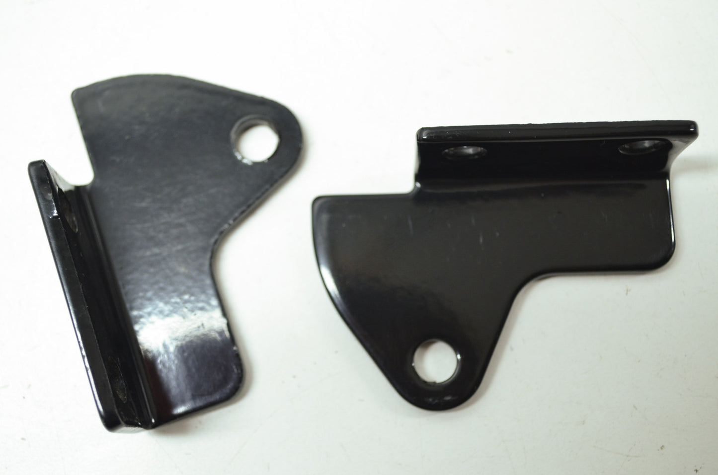 NEW OEM Polaris Pivot Latch Bracket Kit 2877507 NOS