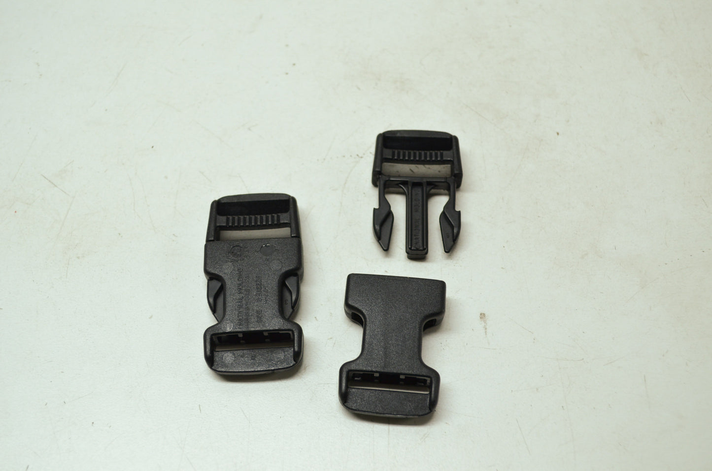 OEM Polaris 2871914 2 Buckle Kit ITW Side Release NOS