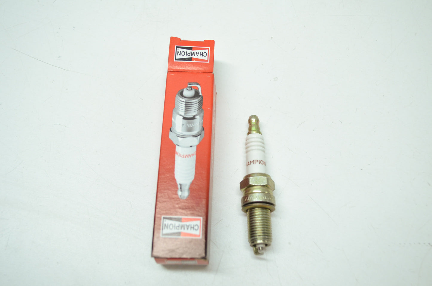 NEW OEM Victory Spark Plug RA8GHC Standard Deluxe Sport Cruiser 3070177 NOS