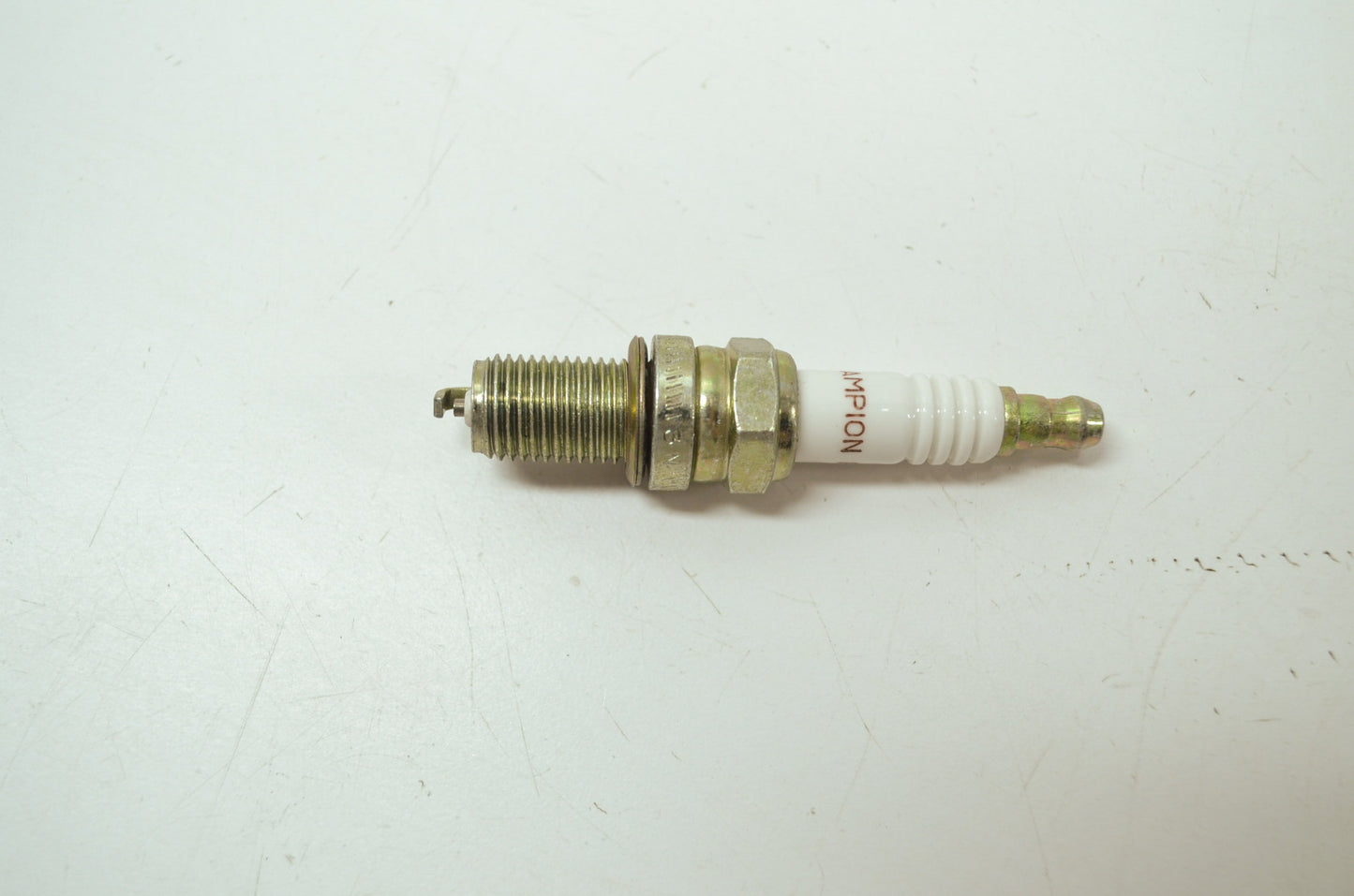 NEW OEM Victory Spark Plug RA8GHC Standard Deluxe Sport Cruiser 3070177 NOS