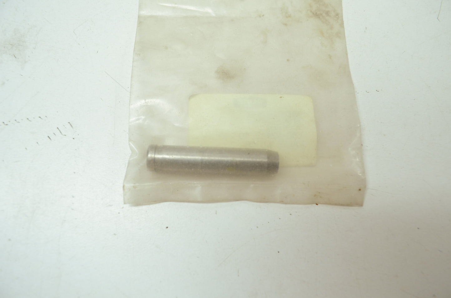 New OEM Polaris 3084994 Valve Guide NOS