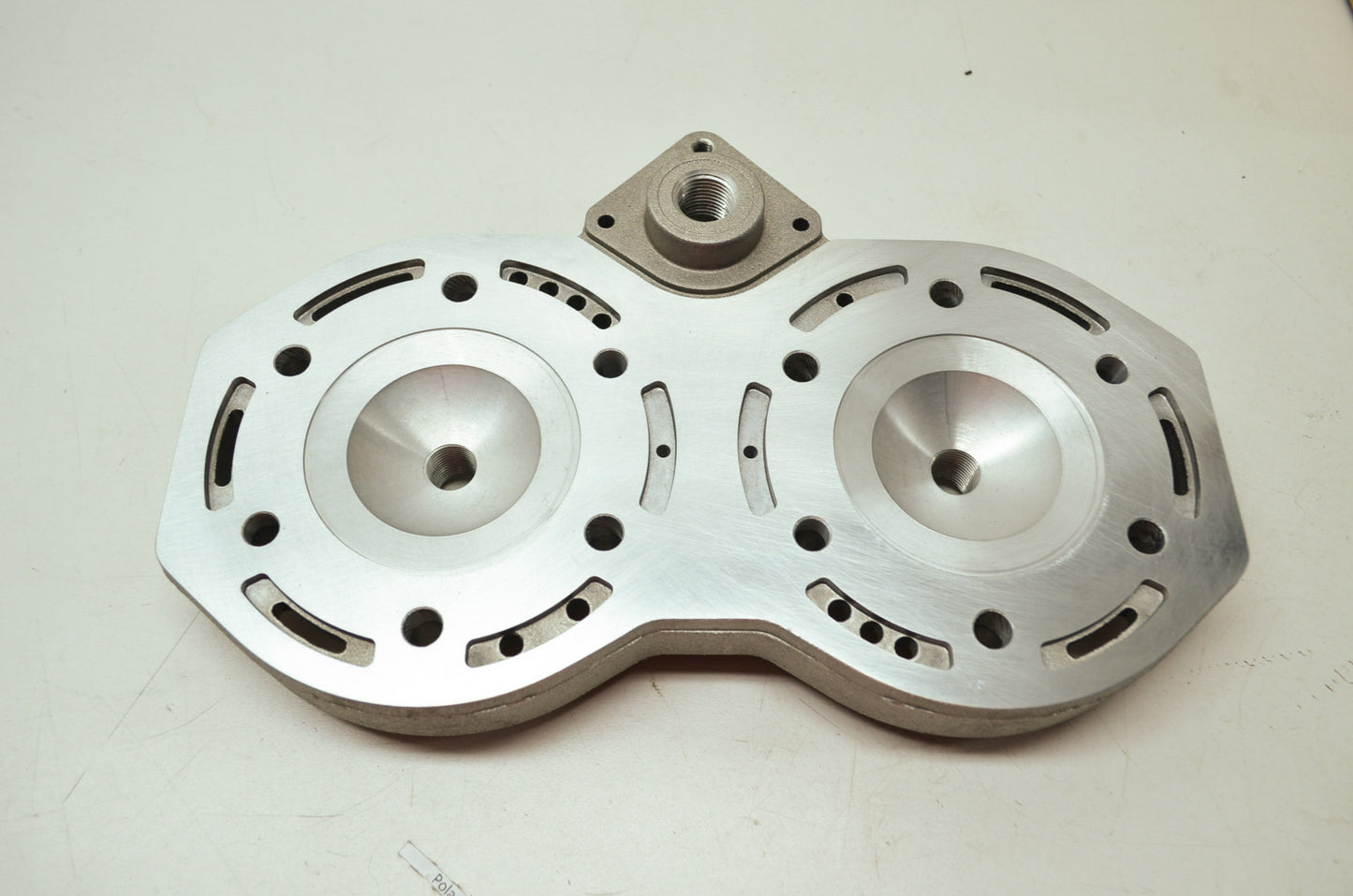 NEW OEM Polaris Cylinder Head 2005 440 IQ 3021651 NOS