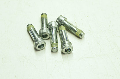 Harley-Davidson Bolt Qty 5 NOS