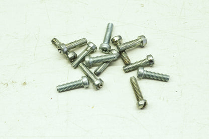 OEM Harley-Davidson 916 Screw Qty 13 NOS
